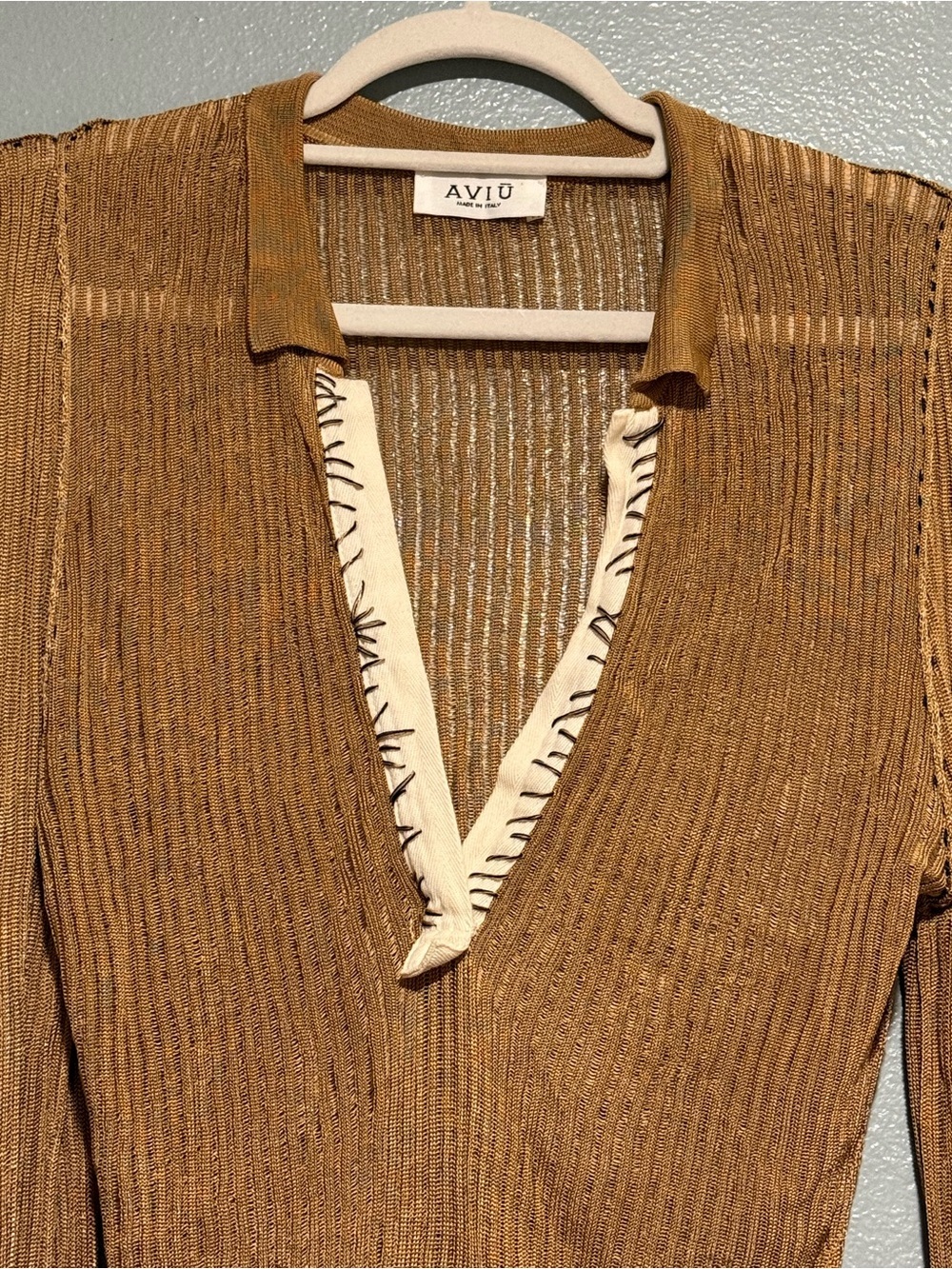 Aviu open sleeve  Knit Top in Camel with Tie Details size 46 - Picture 3 of 5